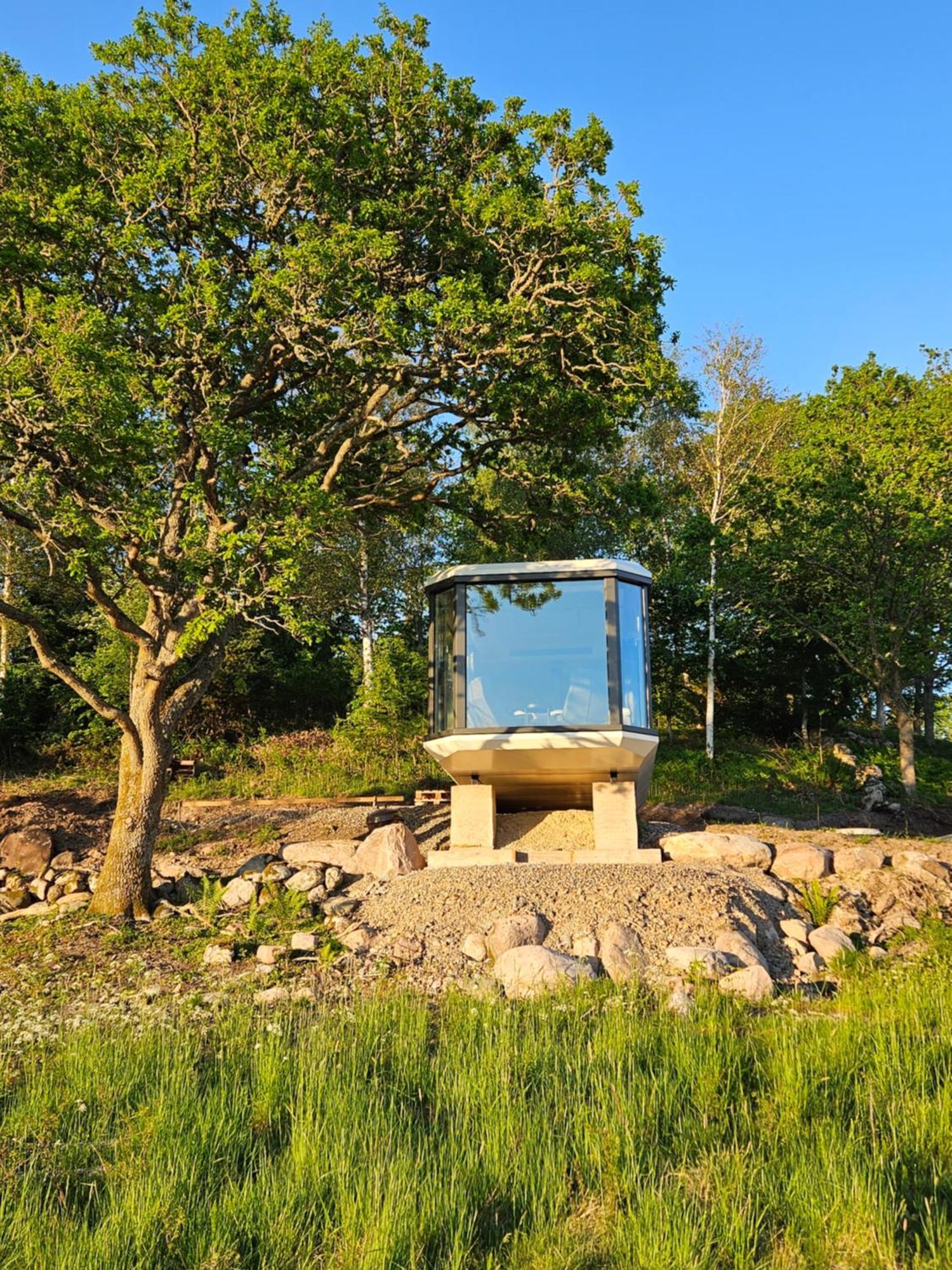 Forest Capsule Uddevalla Esterno foto