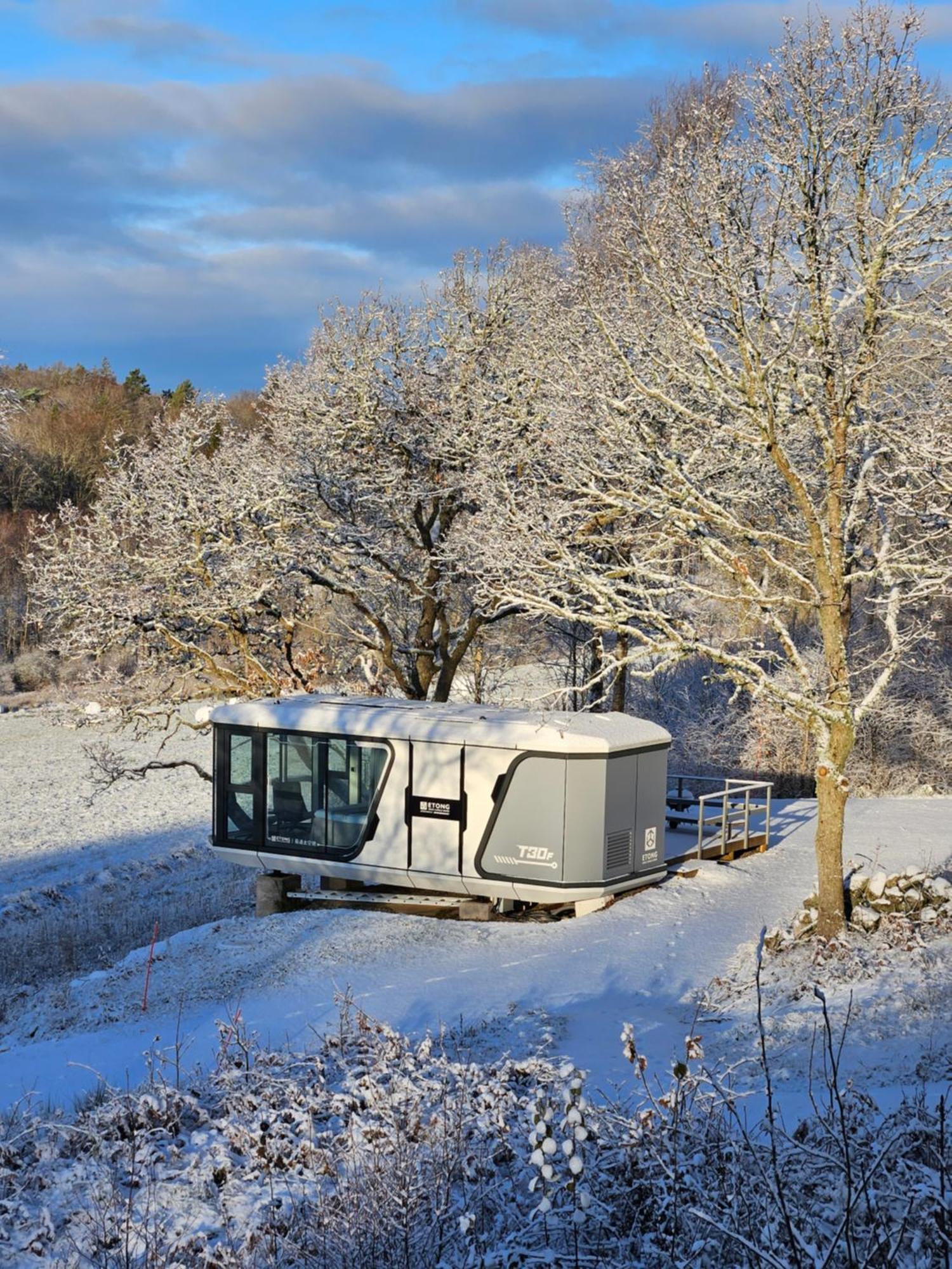 Forest Capsule Uddevalla Esterno foto